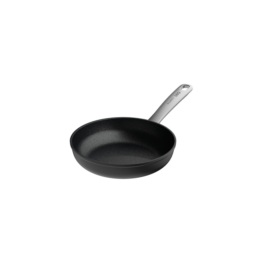 Graphite nepiedegošā panna 20 cm
