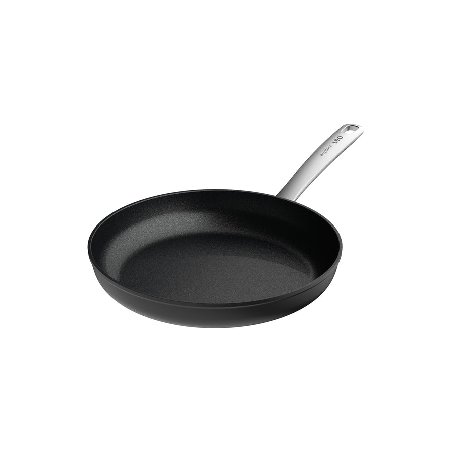 Graphite nepiedegošā panna 28 cm