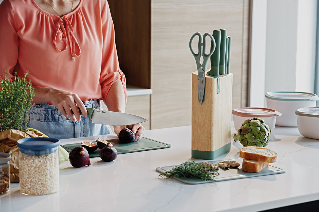 BergHOFF 6-Piece Knife Block Set - Forest Series with Built-In Sharpener and Soft-Grip Handles